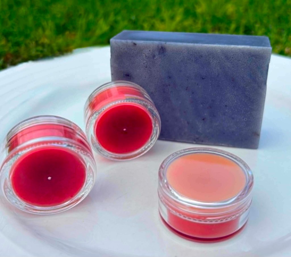 Luculenus products arranged for gifting